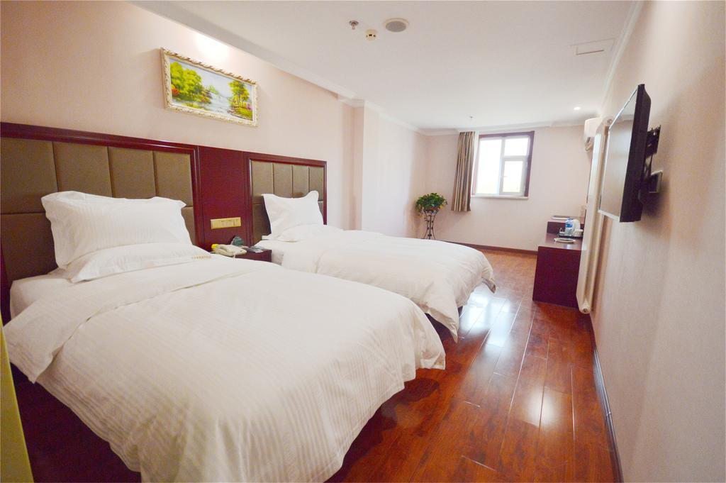 Greentree Inn Zhejiang Jiaxing West Zhongshan Road Vintage Car Building Express Hotel Екстер'єр фото